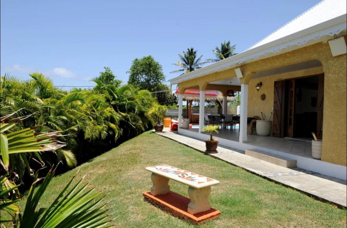 La Baie Des Bambous Villa Le Moule Buitenkant foto